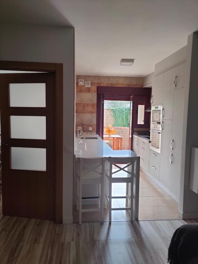 The Home Hervas Plaza De Garaje Gratis Экстерьер фото